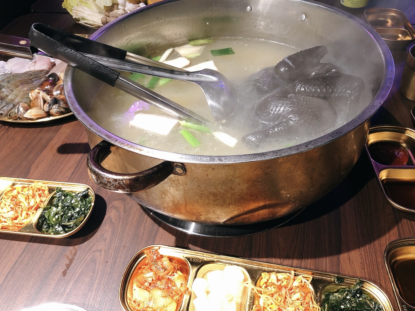 Yilan | The Internet-famous Korean Village in Luodong, "Korean Chicken Village", where you can wear Hanbok and enjoy heartwarming hot pot!