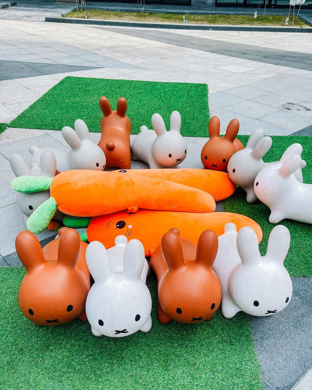 "Taichung: Miffy Invasion! Dali Art Plaza